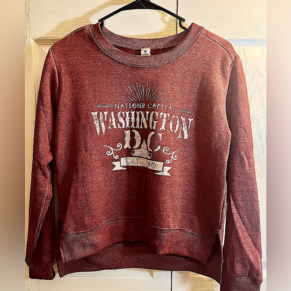 Washington D.C. asymmetrical sweatshirt